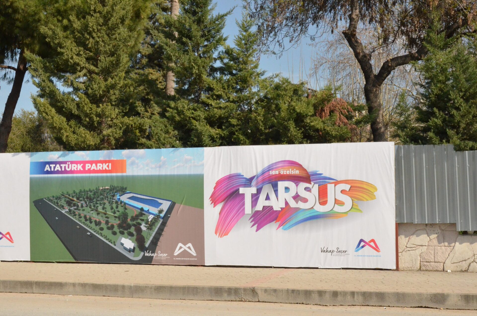 Tarsus Atatürk Parkı’nda Yenileme Çalışmaları