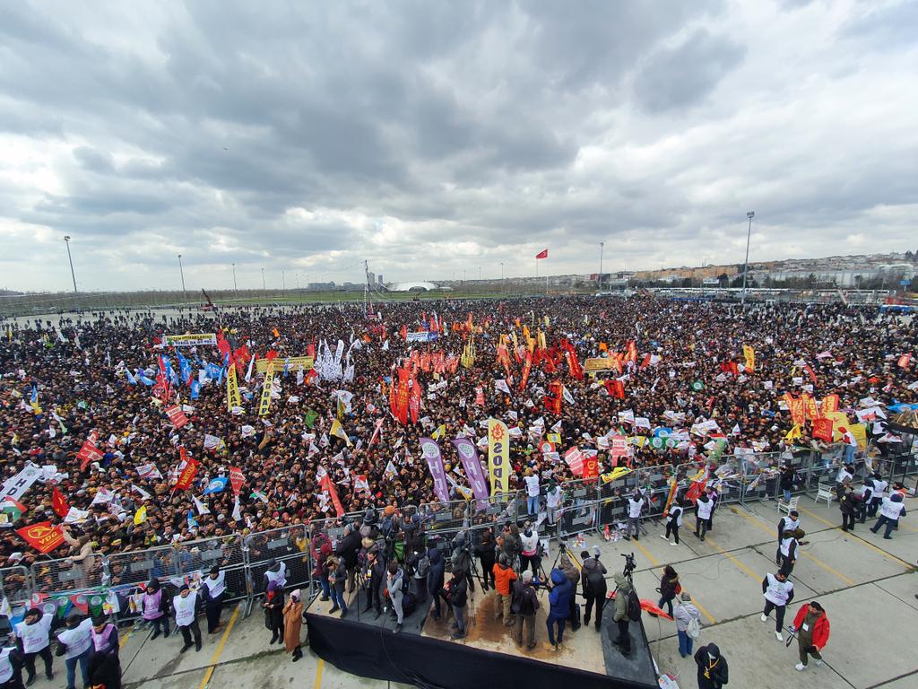 İstanbul’da Newroz Kutlamasında 83 Gözaltı
