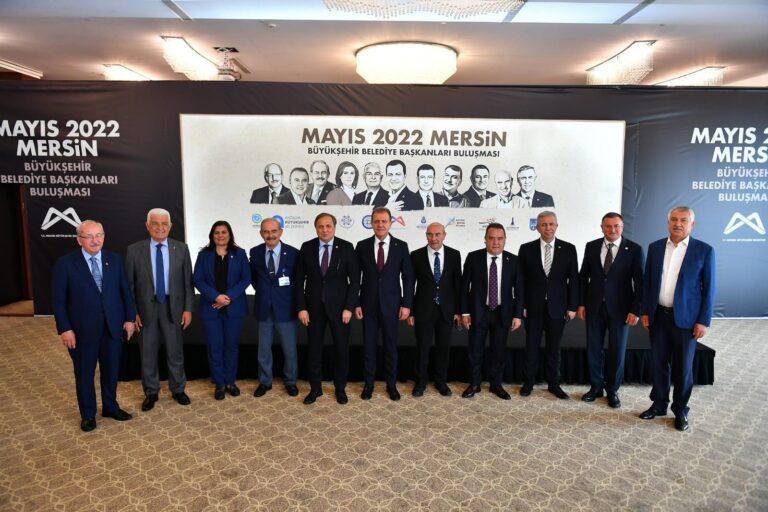 CHP’li Büyükşehir Belediye Başkanları Mersin’de