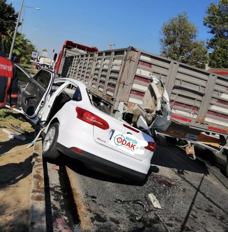 Tarsus’ta Trafik Kazası: 3 Kişi Hayatını Kaybetti