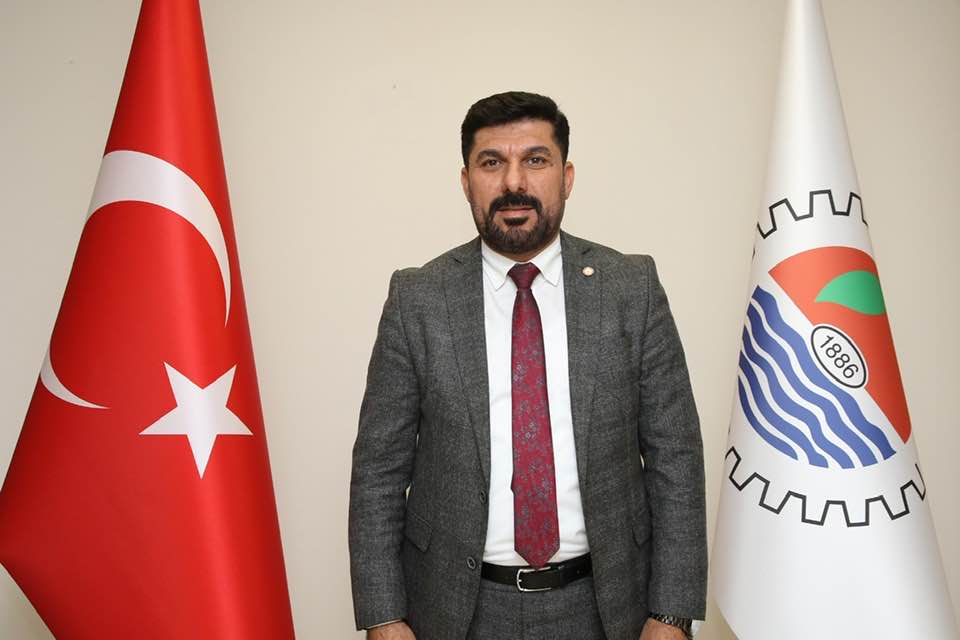 İş İnsanı Mustafa Özdamar, Öğretmenler Gününü Kutladı