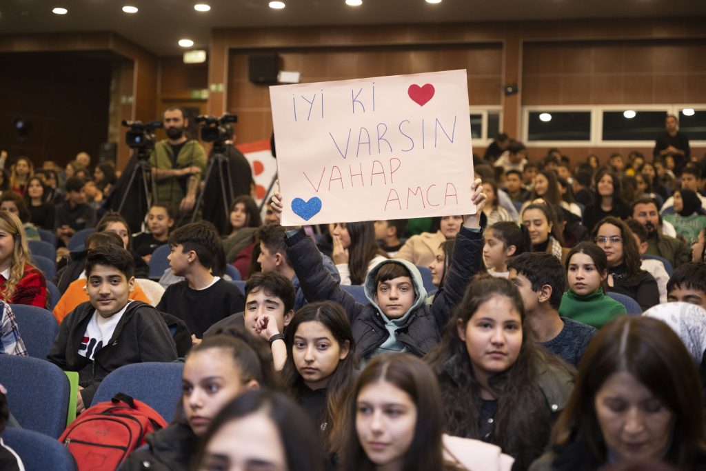 Mersin Büyükşehir’in Bilgi Yarışmasında Öğrenciler Ter Döktü
