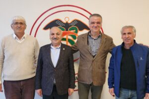 CHP Mersin Milletvekili Dinçer “Alzheimer ve Parkinson Hastaları Çaresiz”