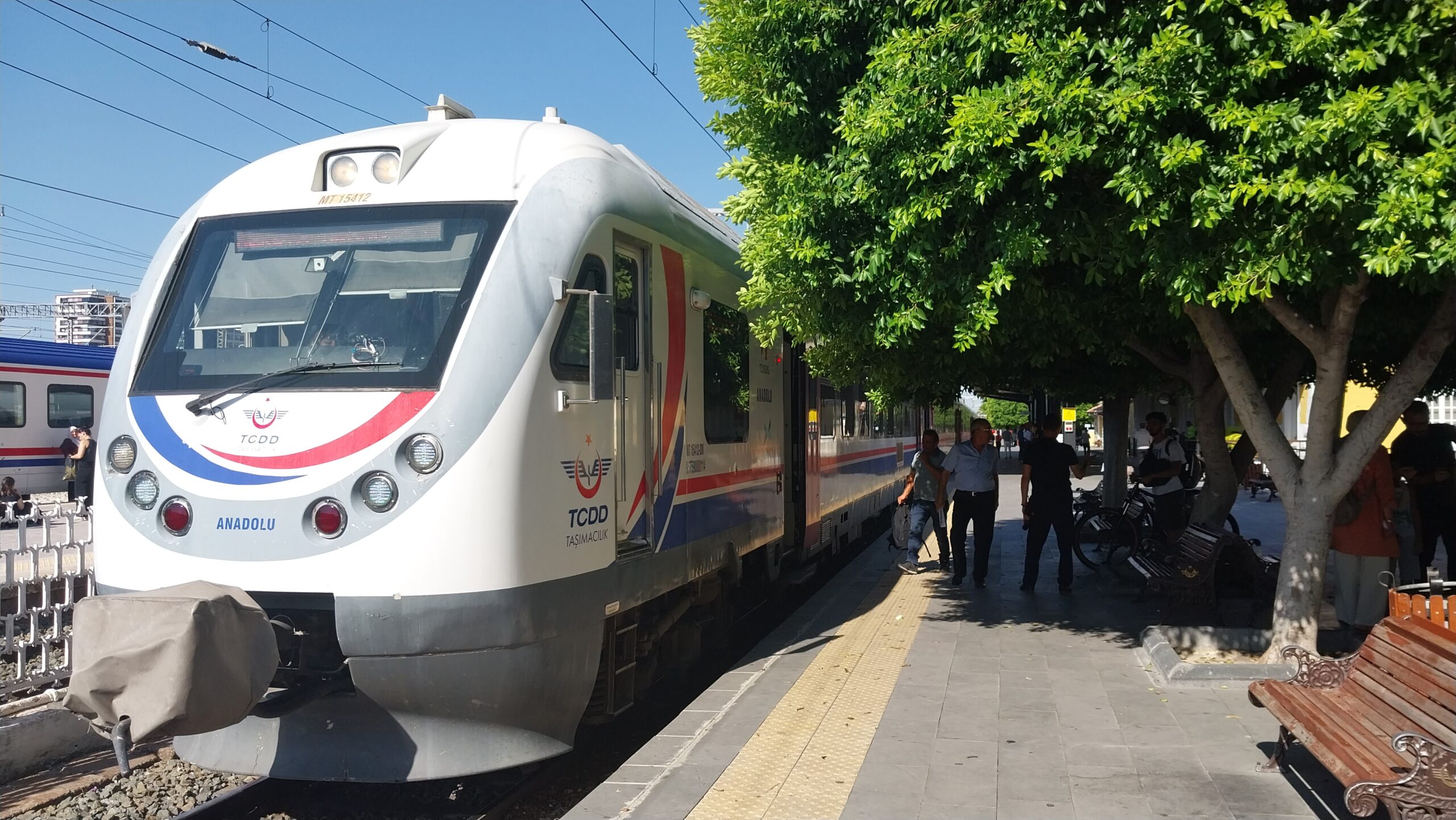 Mersin- Adana arası tren seferleri 2 yıl boyunca çalışmayacak
