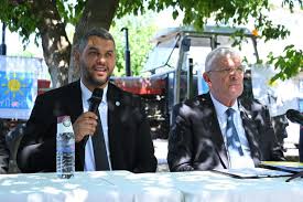 Ediz Ün: “Yaz sıcağında çiftçiye bir donda AKP vurdu”